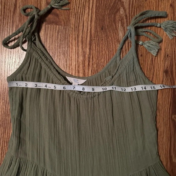 Time and Tru dress - Picture 5 of 5